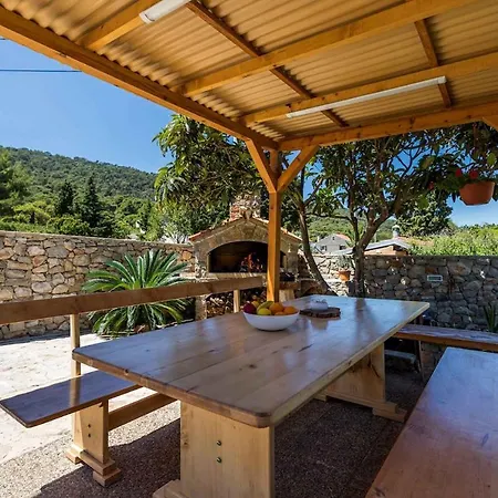 In 40979 Case de vacanță Veli Lošinj