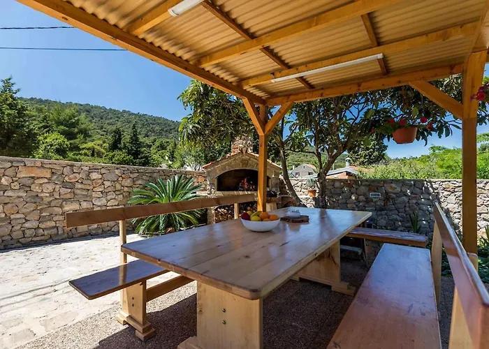In 40979 Holiday home Veli Losinj