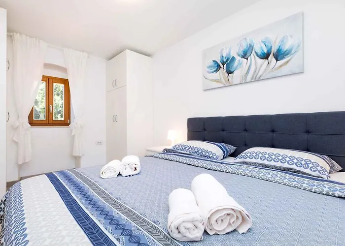Holiday home In 40979 Veli Losinj