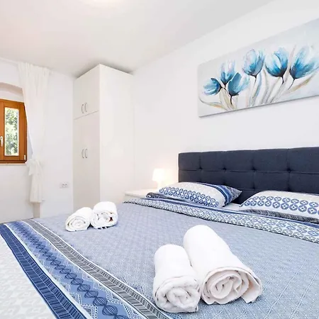 Vikendica In 40979 Veli Losinj